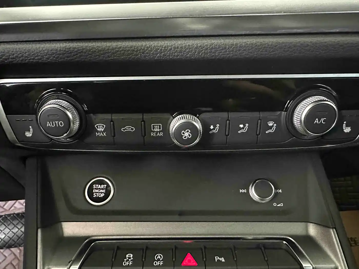 Audi Q3 2022 35 TFSI Progressive Dynamic фото 18