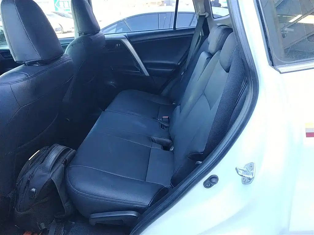 Toyota RAV4 Rongfang 2019 2.0L CVT 2WD Comfort Edition China VI фото 13