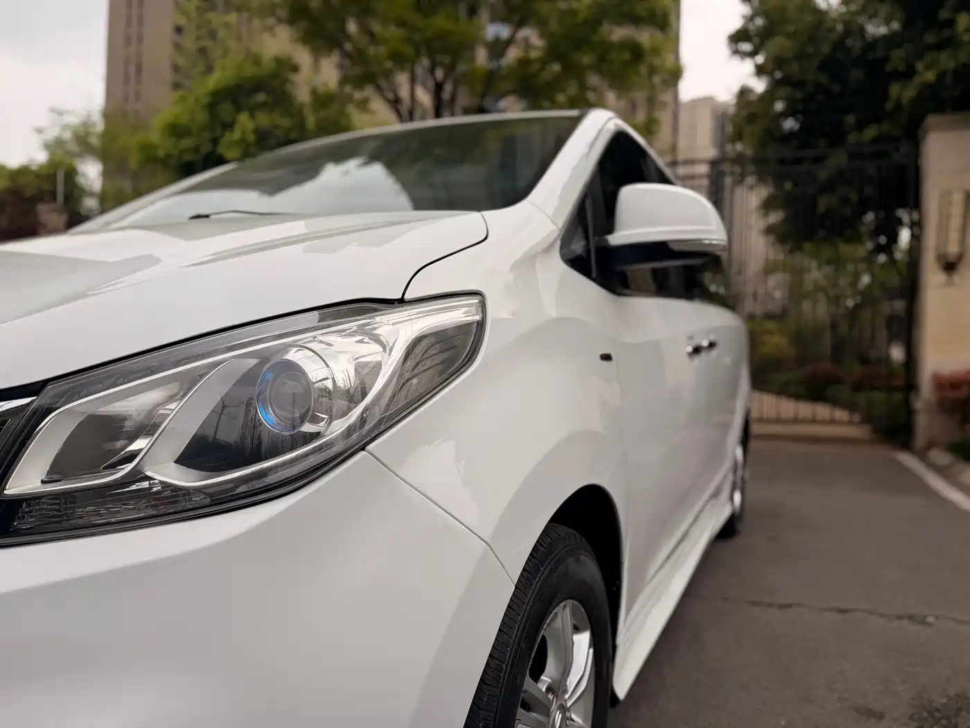SAIC Maxus Maxus G10 2019 PLUS 2.0T Auto Elite China VI фото 37