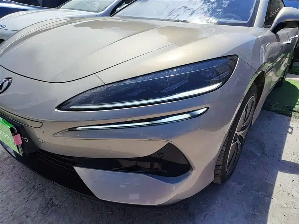 Denza Z9GT 2024 Model 1100 AWD Max Edition фото 24