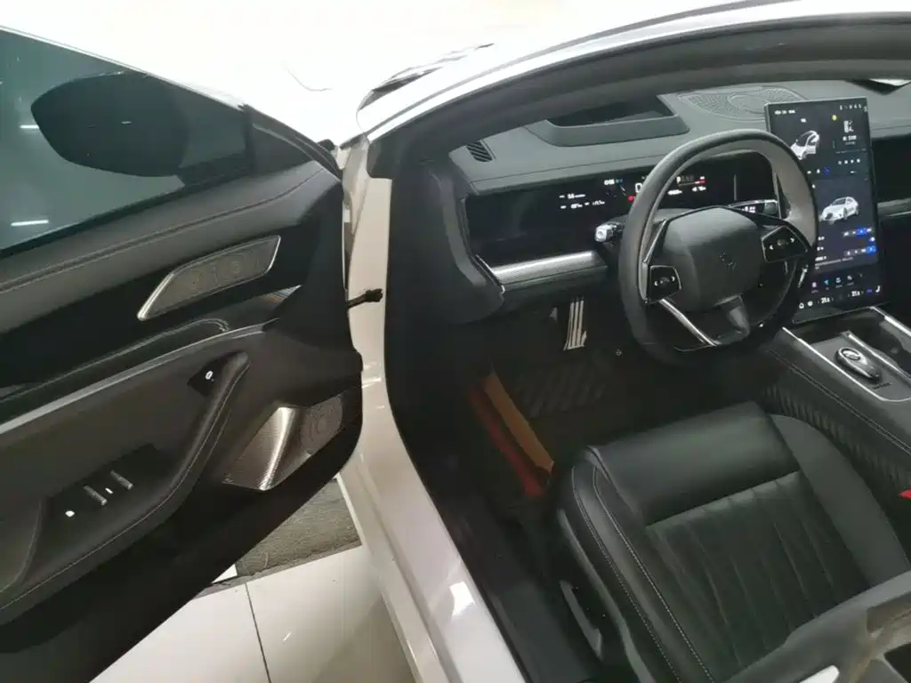 Фото 16 - Nezha Auto Nezha S Shooting Brake