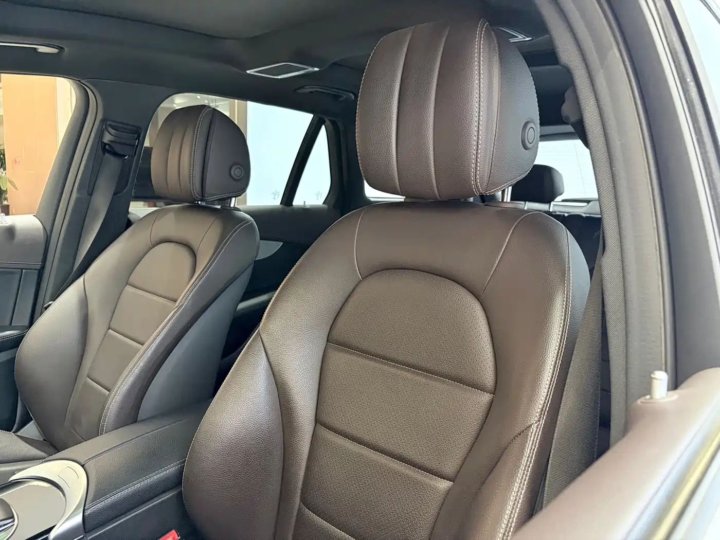 Mercedes-Benz GLC 2022 Model GLC 260 L 4MATIC Dynamic Edition фото 11