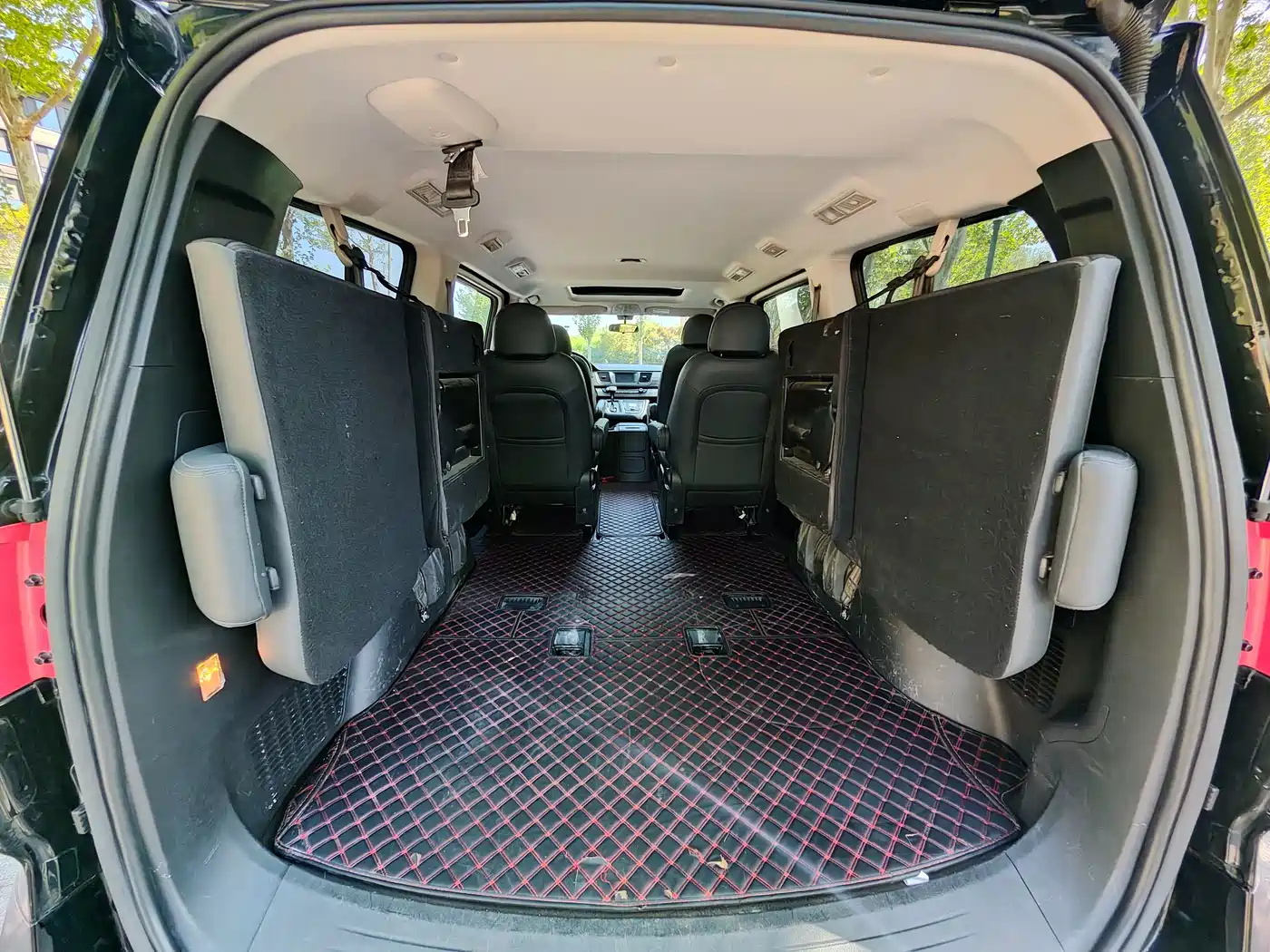 SAIC Maxus Maxus G10 2021 2021 2.0T Automatic Elite Edition Gasoline 7-Seater