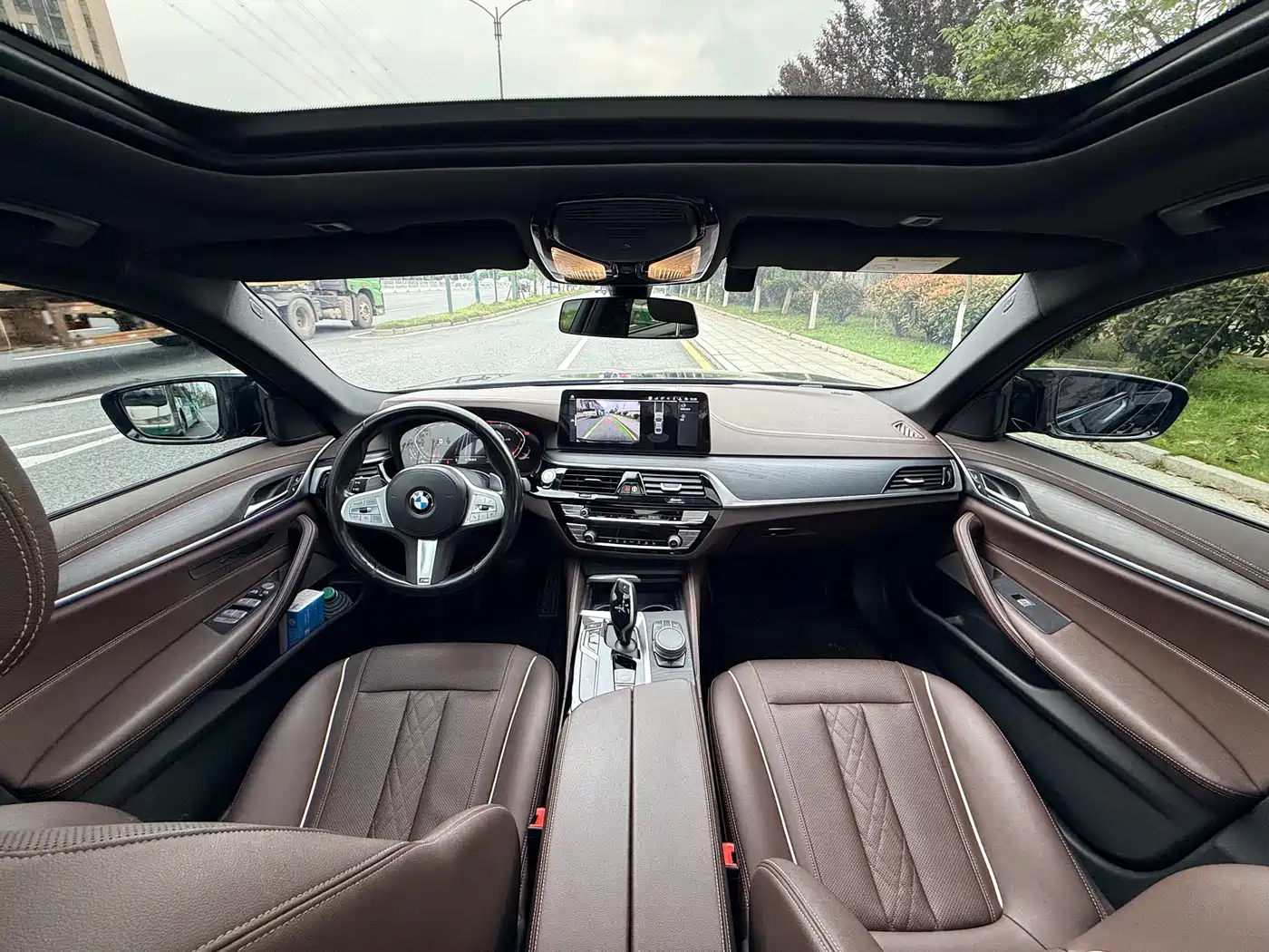 BMW 5 Series 2022 Facelift 530Li Leading M Sport Package фото 5