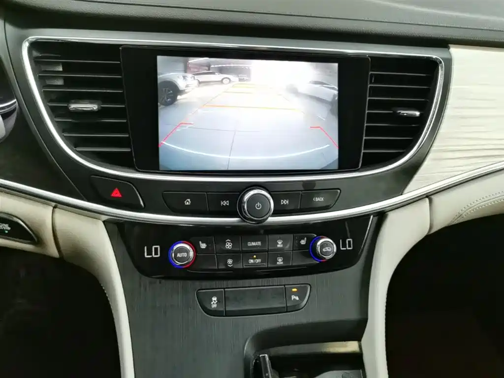 Buick LaCrosse 2018 Model 30H Elite Edition фото 13