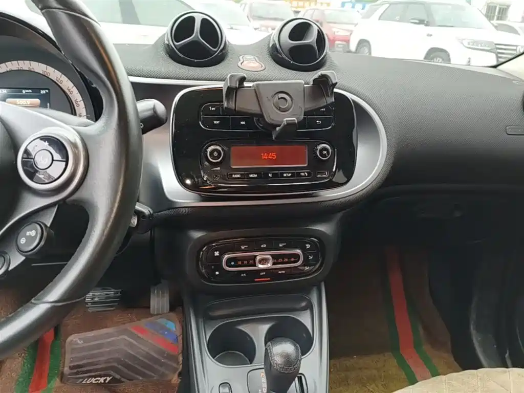 smart forfour 2017 2016 1.0L 52kW Passion Edition