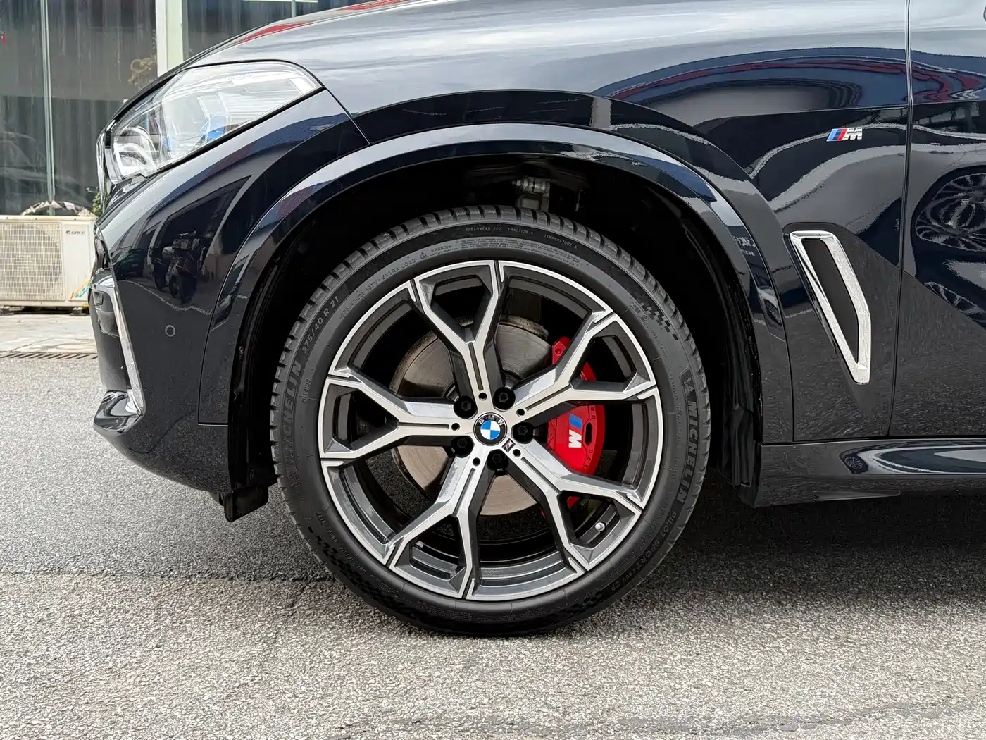 BMW X5 2023 xDrive 40Li M Sport Package фото 17