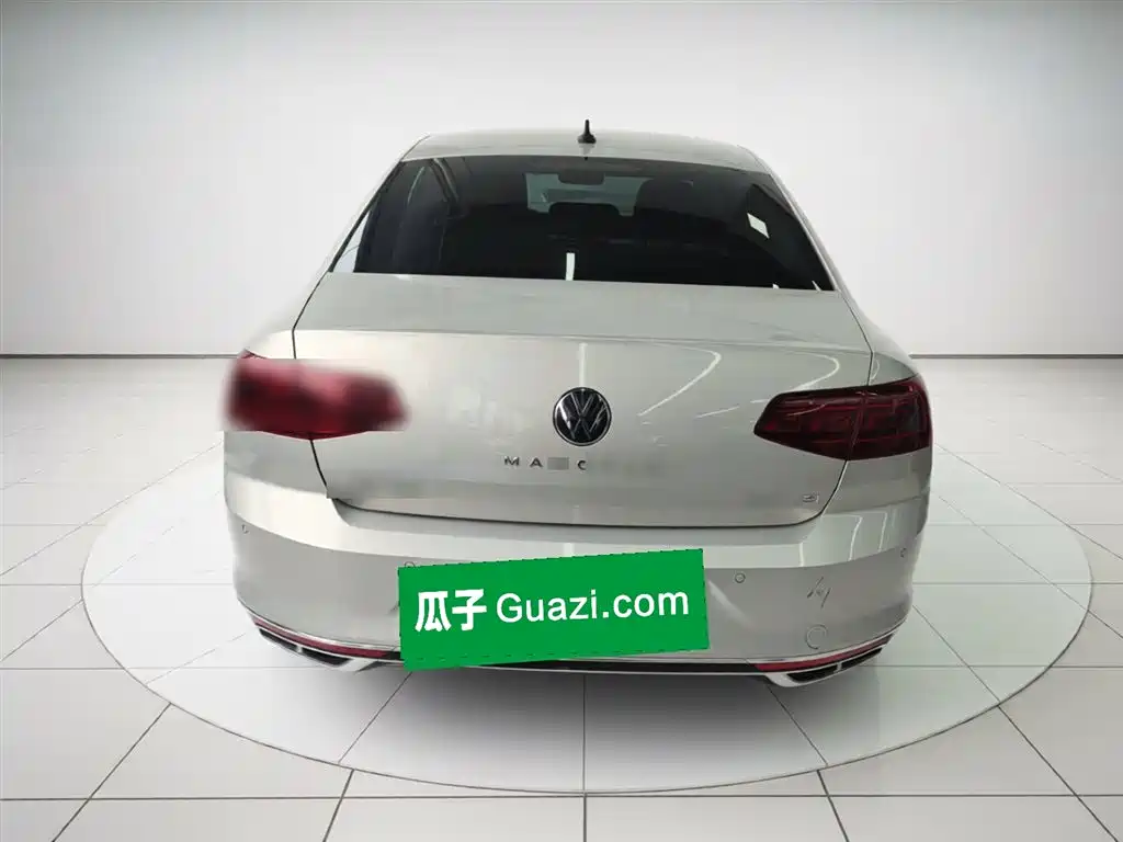 Volkswagen Magotan 2023 Model 2 Million Commemorative Edition 330TSI DSG Luxury фото 4
