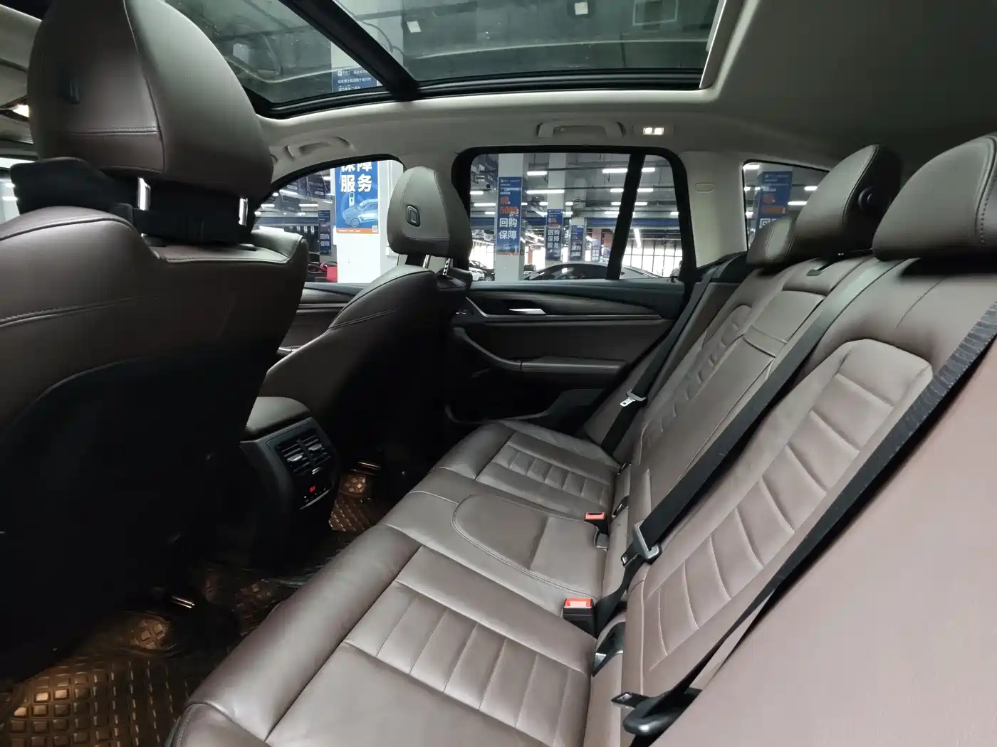 BMW X3 2019 xDrive28i Luxury Package фото 6