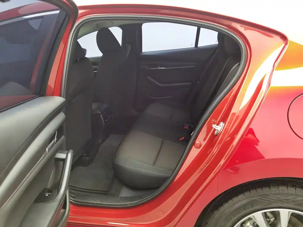Mazda MAZDA3, миниатюра 15