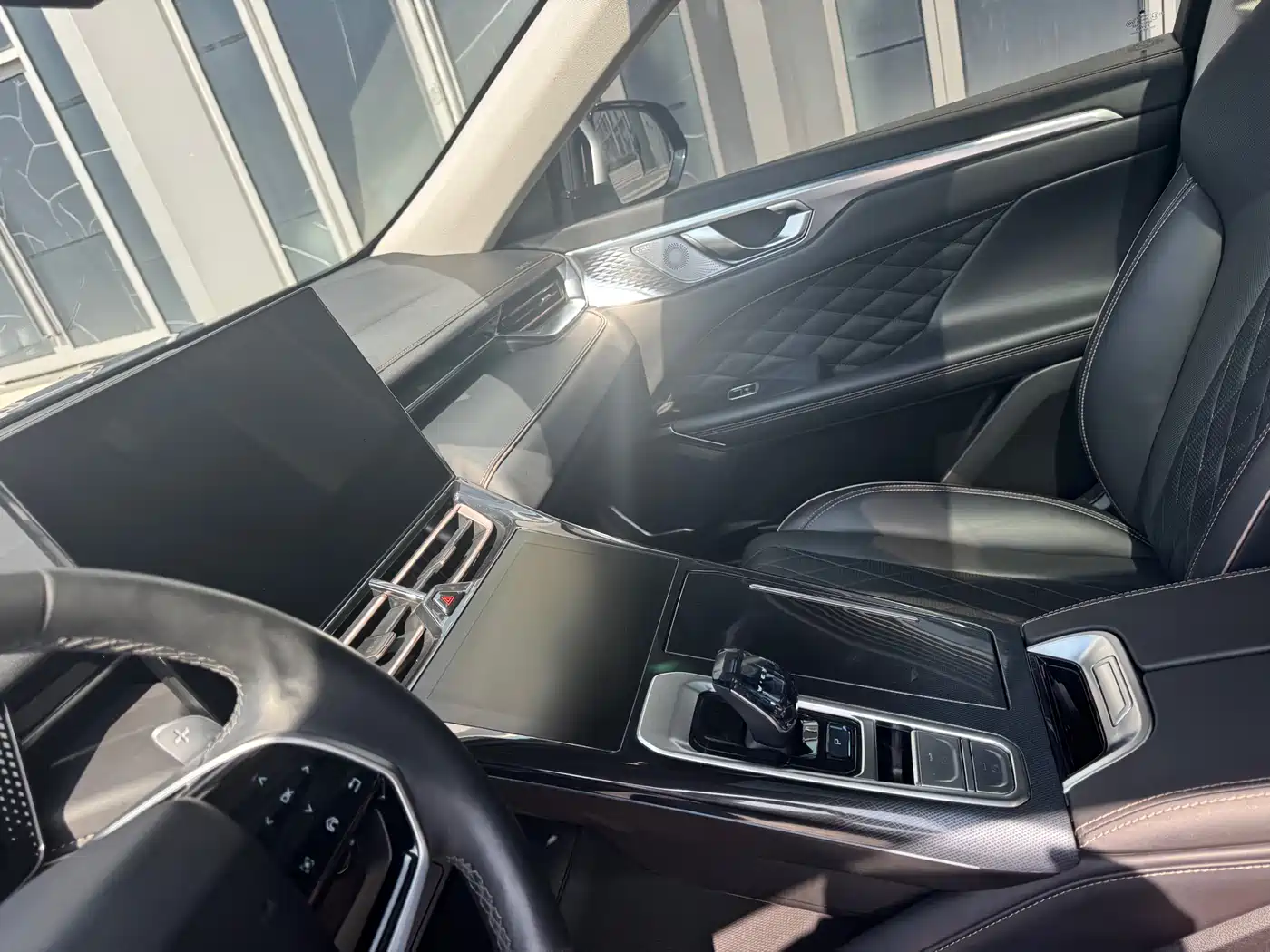 WEI PAI WEI BRAND MOCHA