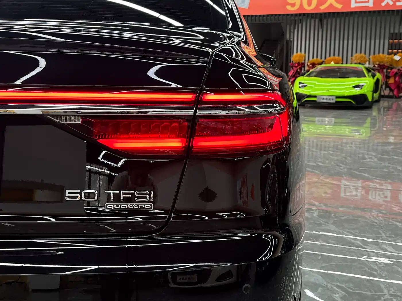 Audi A8 2021 A8L 50 TFSI quattro Comfort фото 6