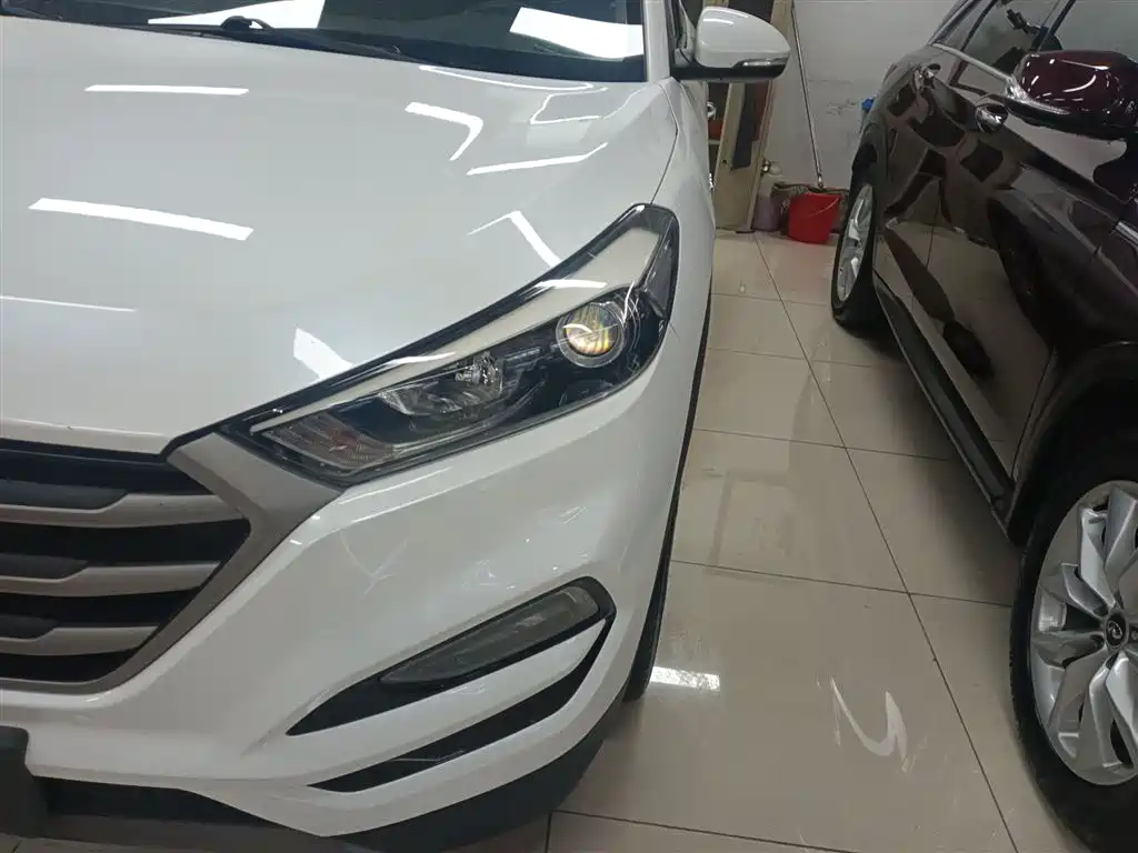 Hyundai Tucson 2015 1.6T Dual Clutch 2WD Smart фото 18