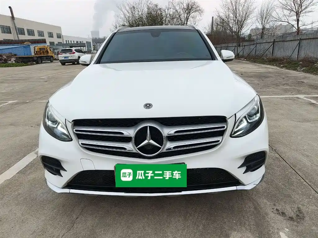 Mercedes-Benz GLC 2018 Facelift GLC 260 4MATIC Dynamic фото 3