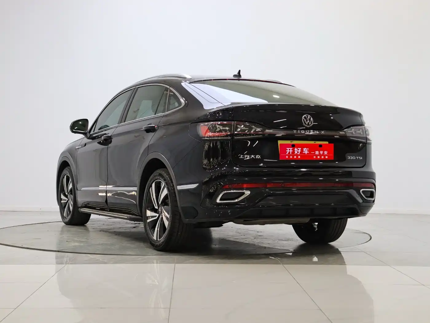 Volkswagen Tiguan X 2022 330TSI 2WD Flagship Edition фото 4