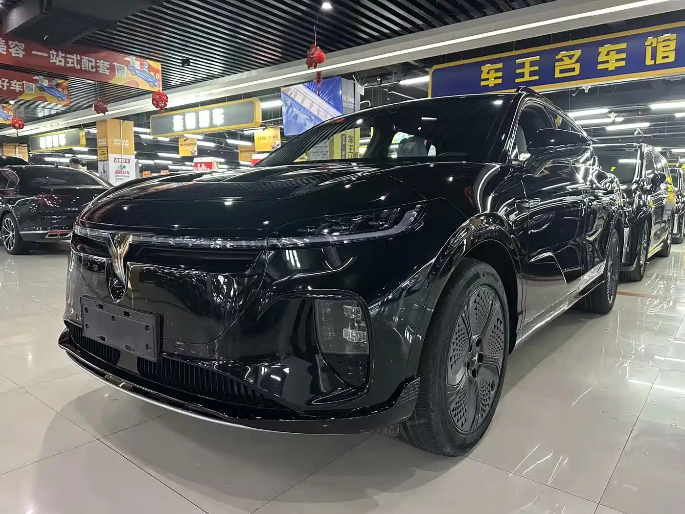 Voyah Auto Voyah Zhiyin 2024 Long Range Smart Edition фото 2