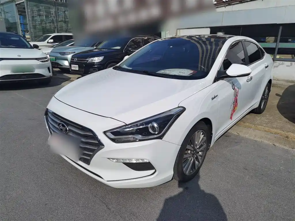 Hyundai Mistra 2017 1.6T Automatic Smart GLS (China V)