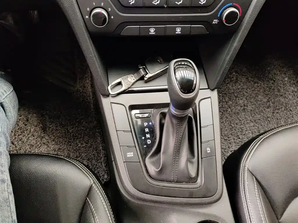 Hyundai Elantra 2019 1.4T Dual-clutch XuanDong·Vitality Type фото 10