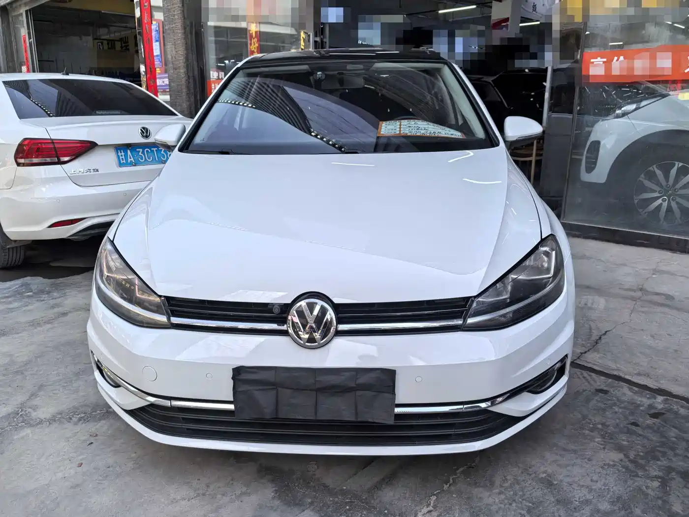 Volkswagen Golf 2018 1.6L Automatic Comfort фото 2