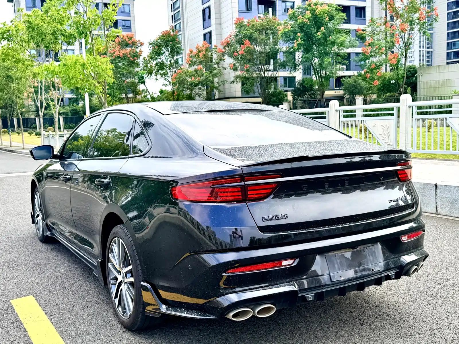 Фото 9 - Geely Preface