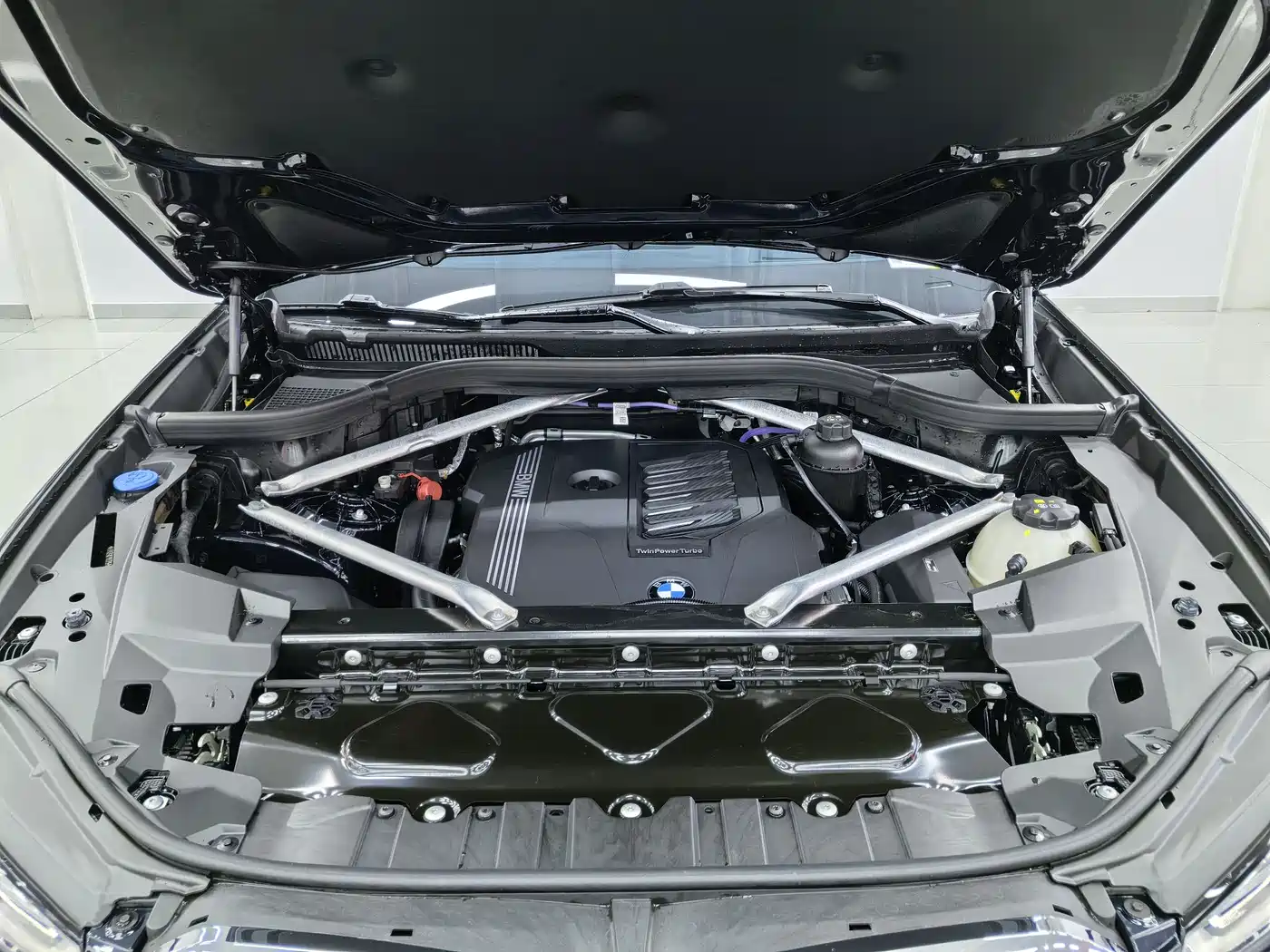 BMW X5 2022 Facelift xDrive 40Li M Sport Package фото 27