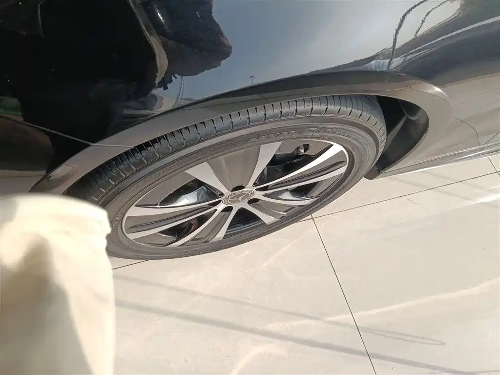 Mercedes-Benz E-Class New Energy 2023 E 350 e L Plug-in Hybrid Sport Sedan фото 25