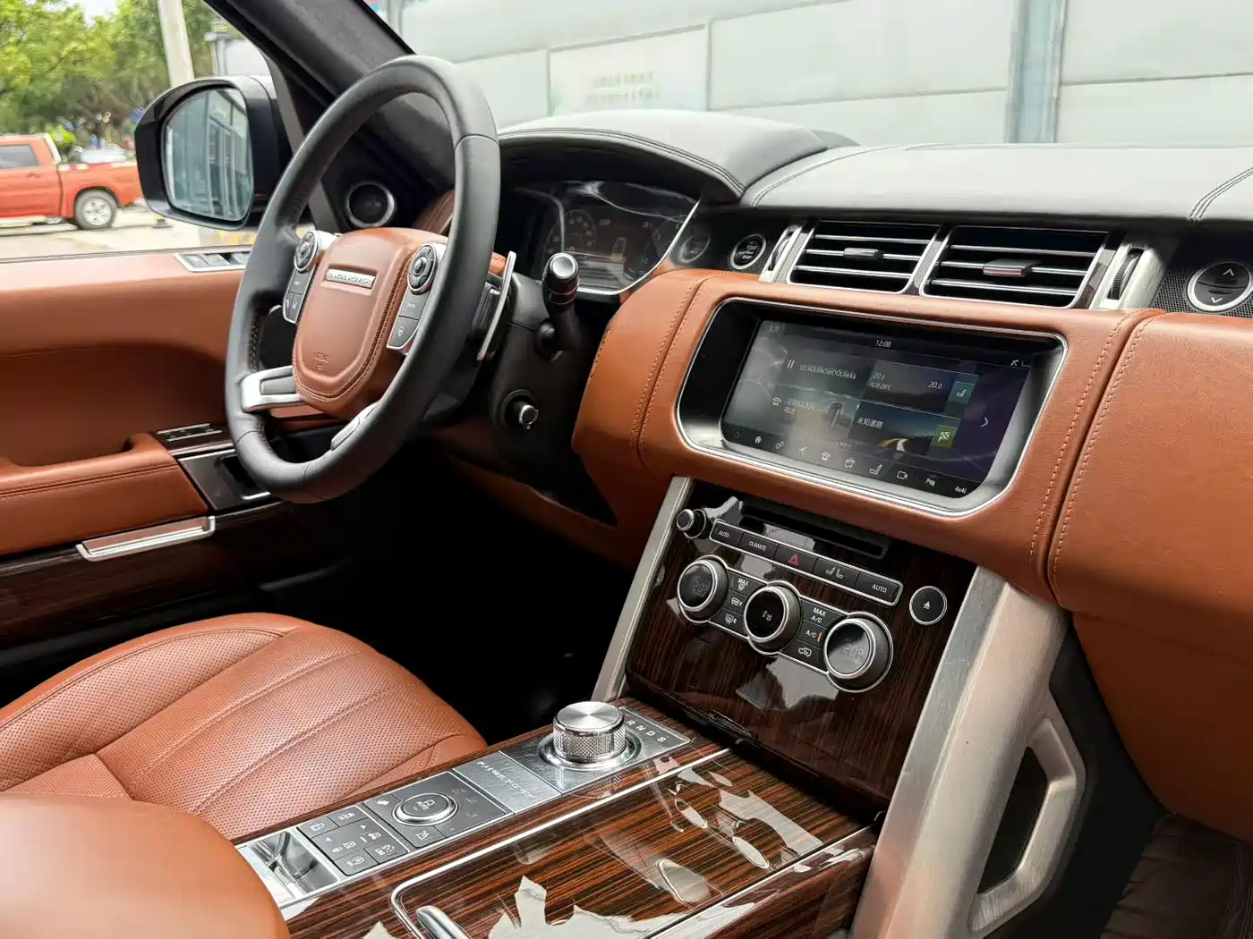 Land Rover Range Rover 2017 3.0 SC V6 Vogue SE Autobiography LWB фото 8