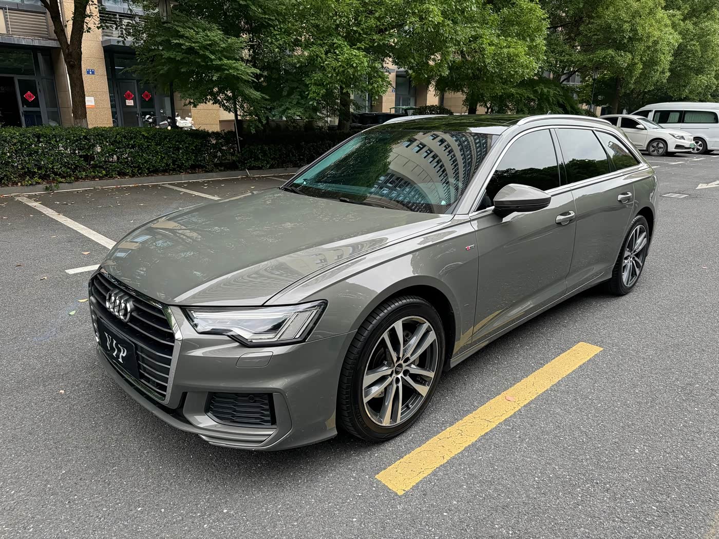 Audi A6 (Import)