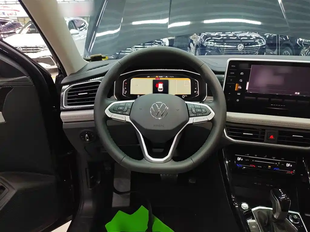 Volkswagen Tayron 2025 Facelift Mass Enjoyment 330TSI фото 7