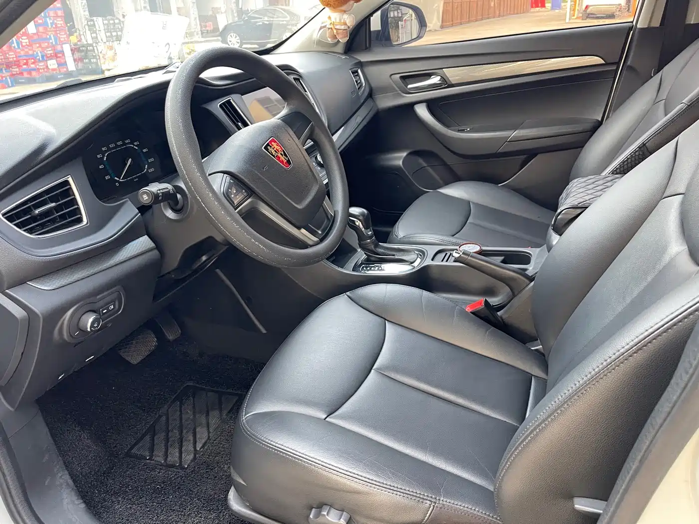 Roewe 360 2016 2015 1.5L Automatic Luxury