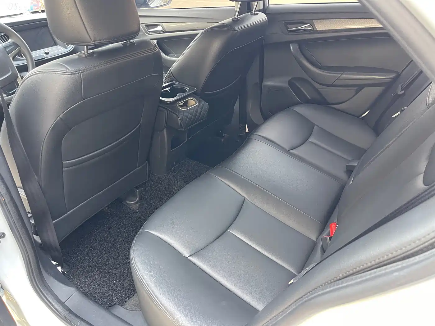 Roewe 360 2016 2015 1.5L Automatic Luxury
