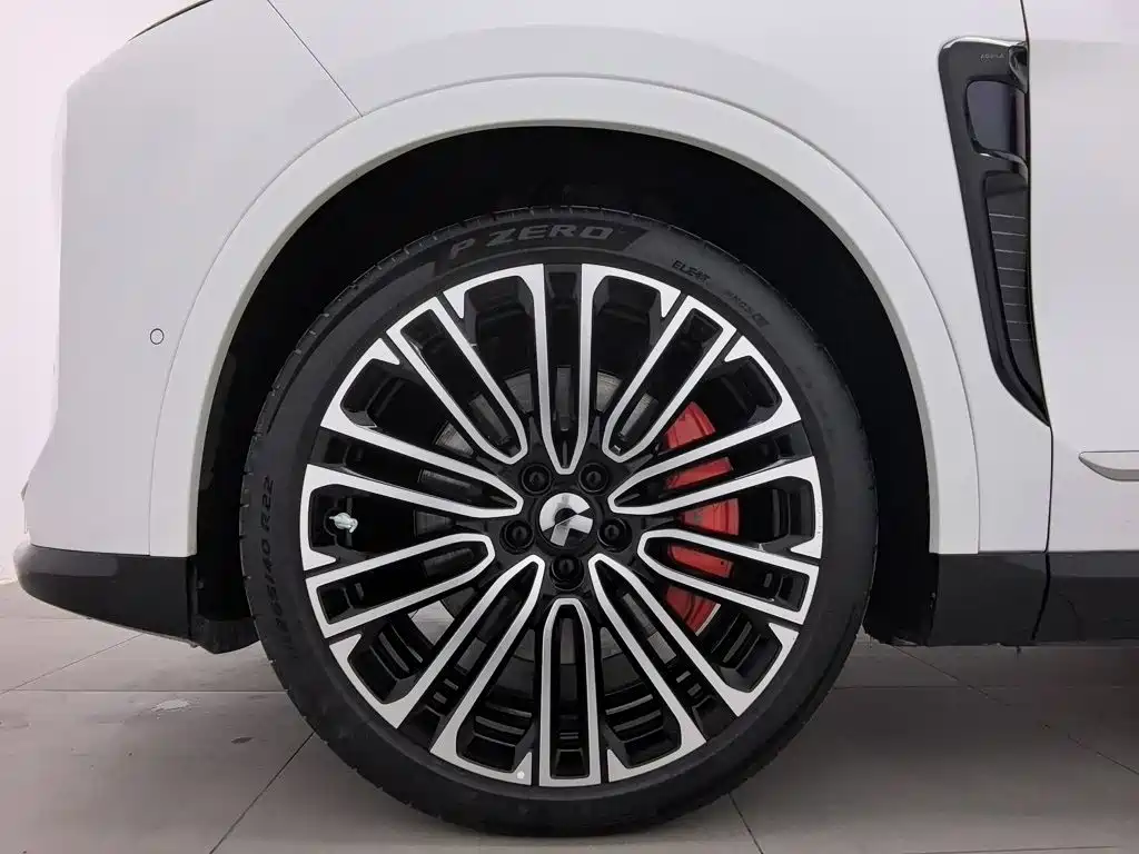 NIO ES8 2025 2025 Base Model