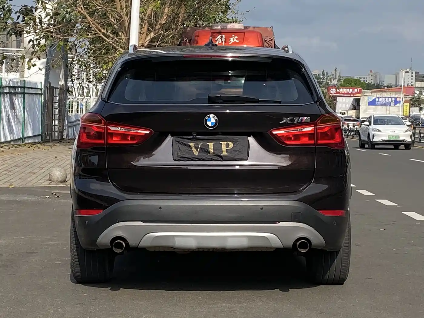 BMW X1 2018 xDrive20Li Luxury Model фото 17