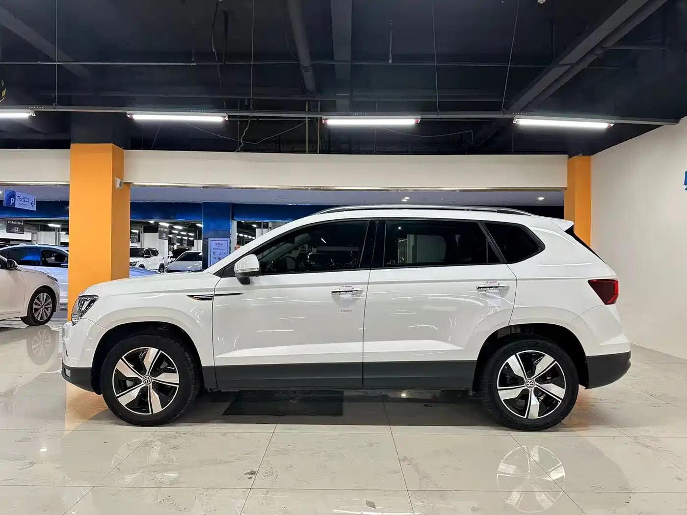 Volkswagen Tharu 2020 280TSI 2WD Comfort Edition China VI фото 9