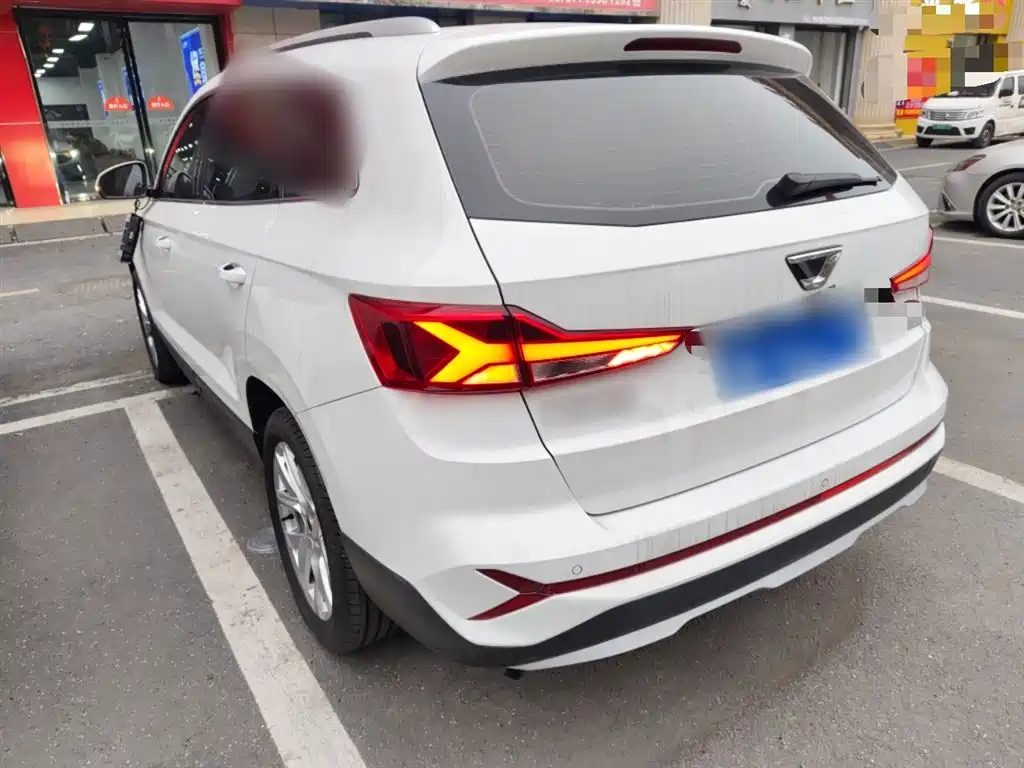 JETTA VS7