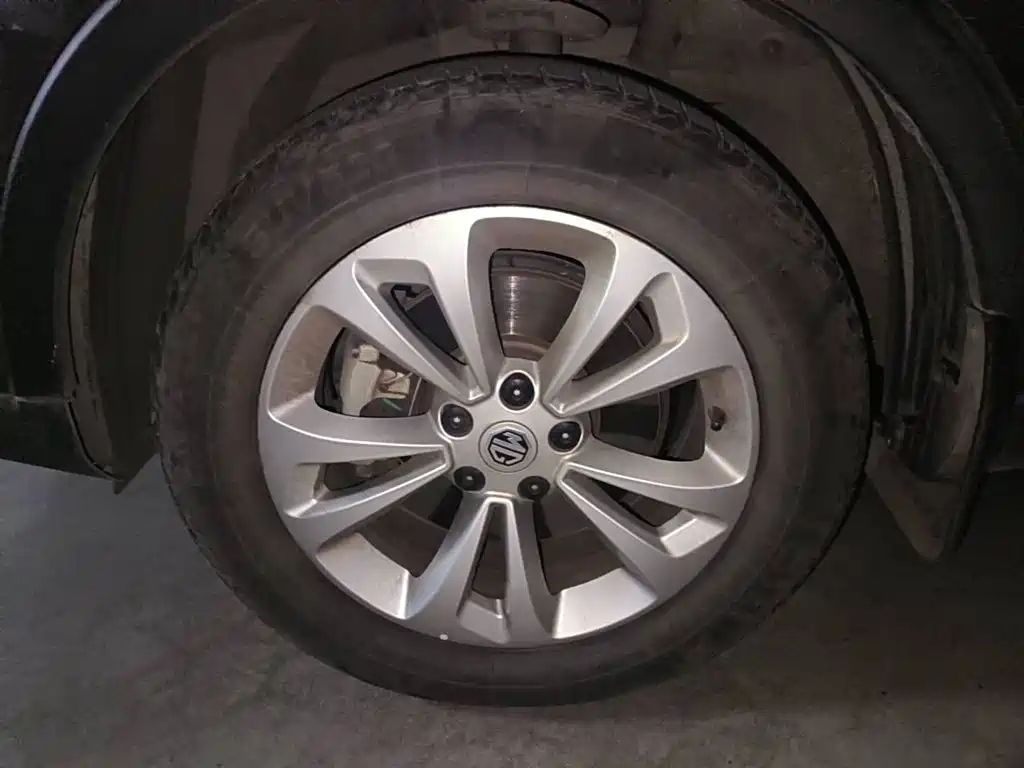 MG Roewe RX5 2015 2015 1.5TGI TST Elite Edition