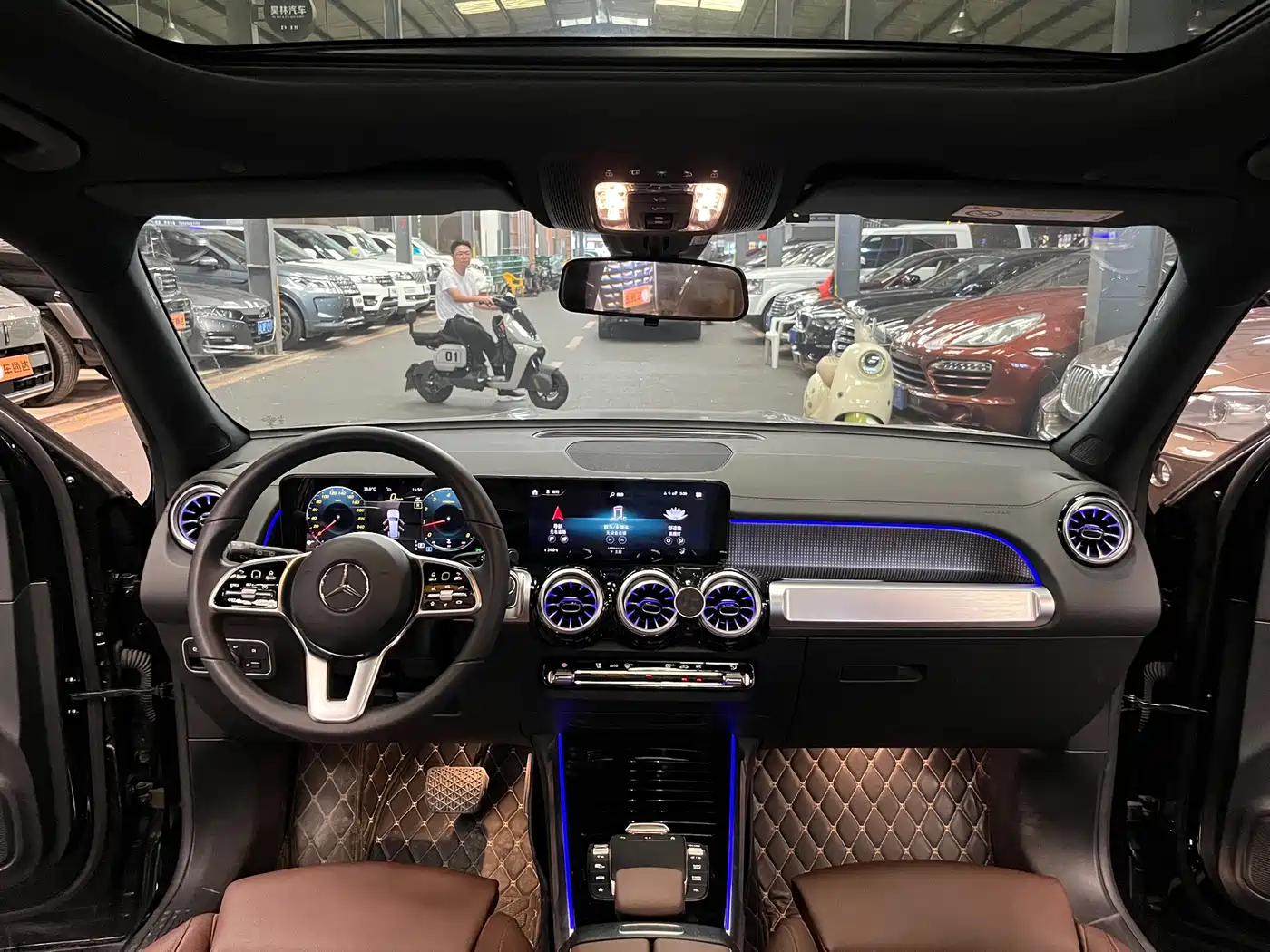Mercedes-Benz GLB 2023 GLB 220 Style фото 15