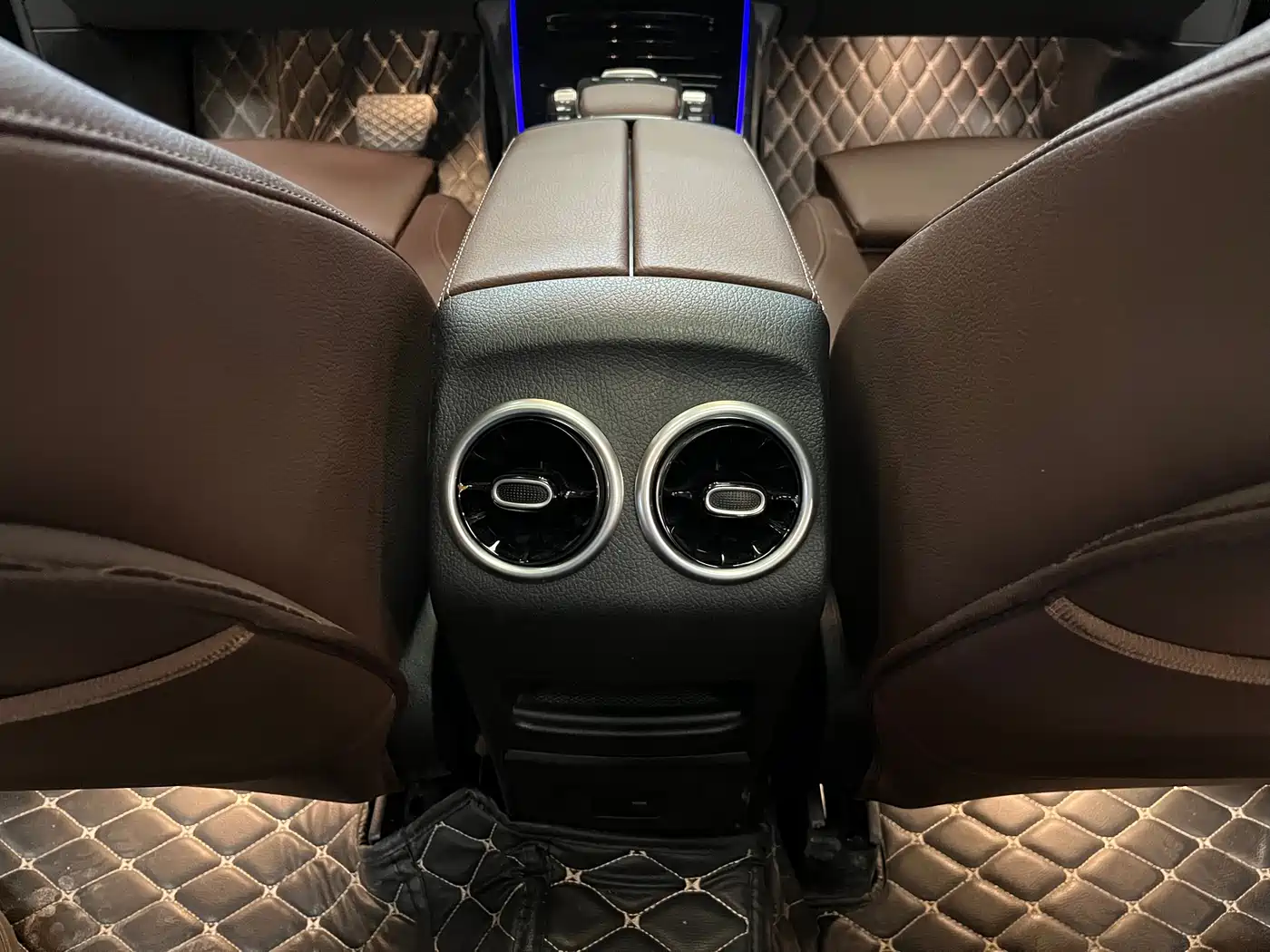 Mercedes-Benz GLB 2023 GLB 220 Style фото 11