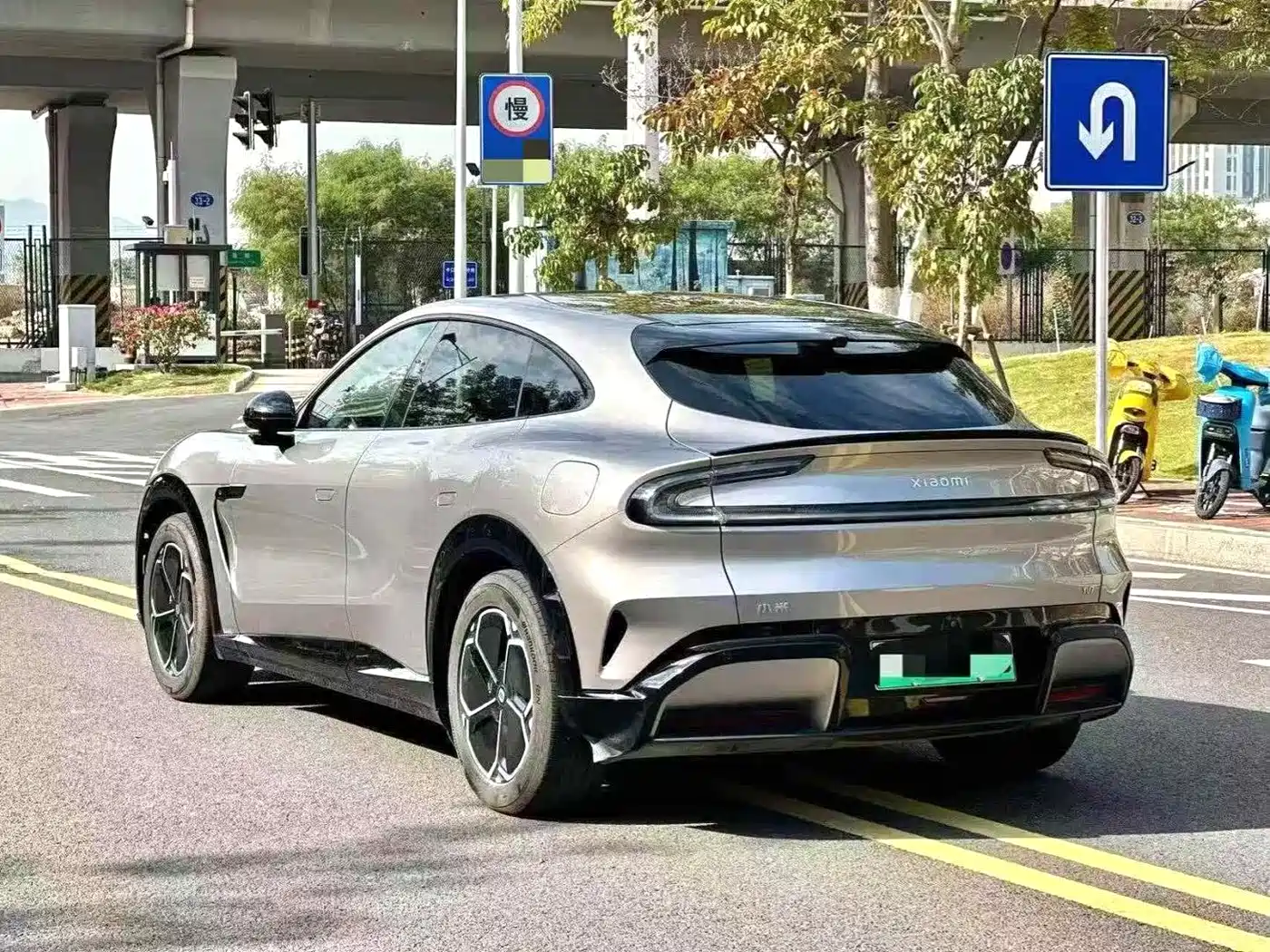 Xiaomi Auto Xiaomi YU7 2025 Extended Range RWD Edition фото 4