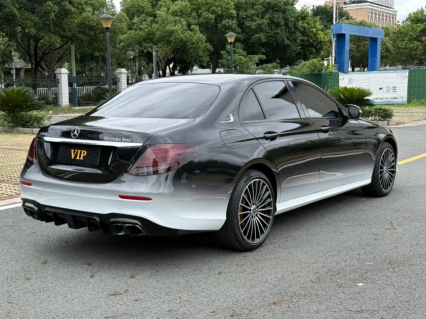 Mercedes-Benz E-Class 2017 E 300 Sport фото 9