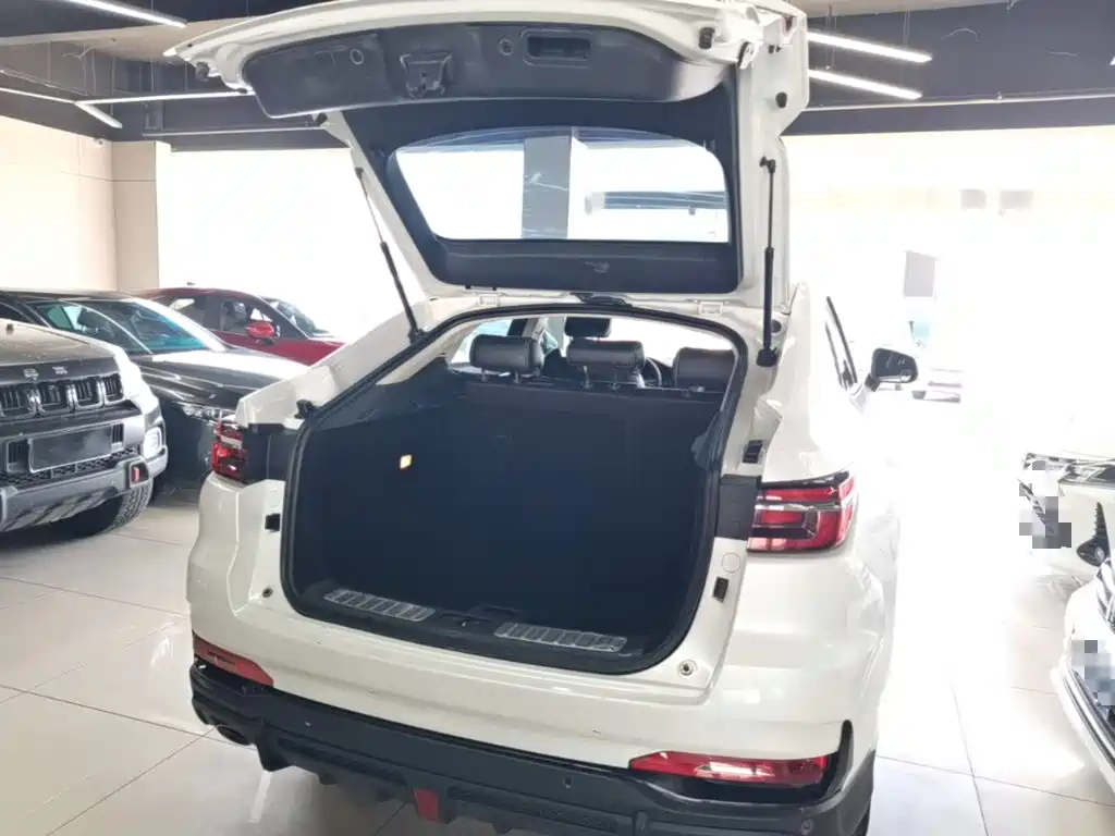 Changan CS85 COUPE 2022 2021 1.5T DCT Luxury