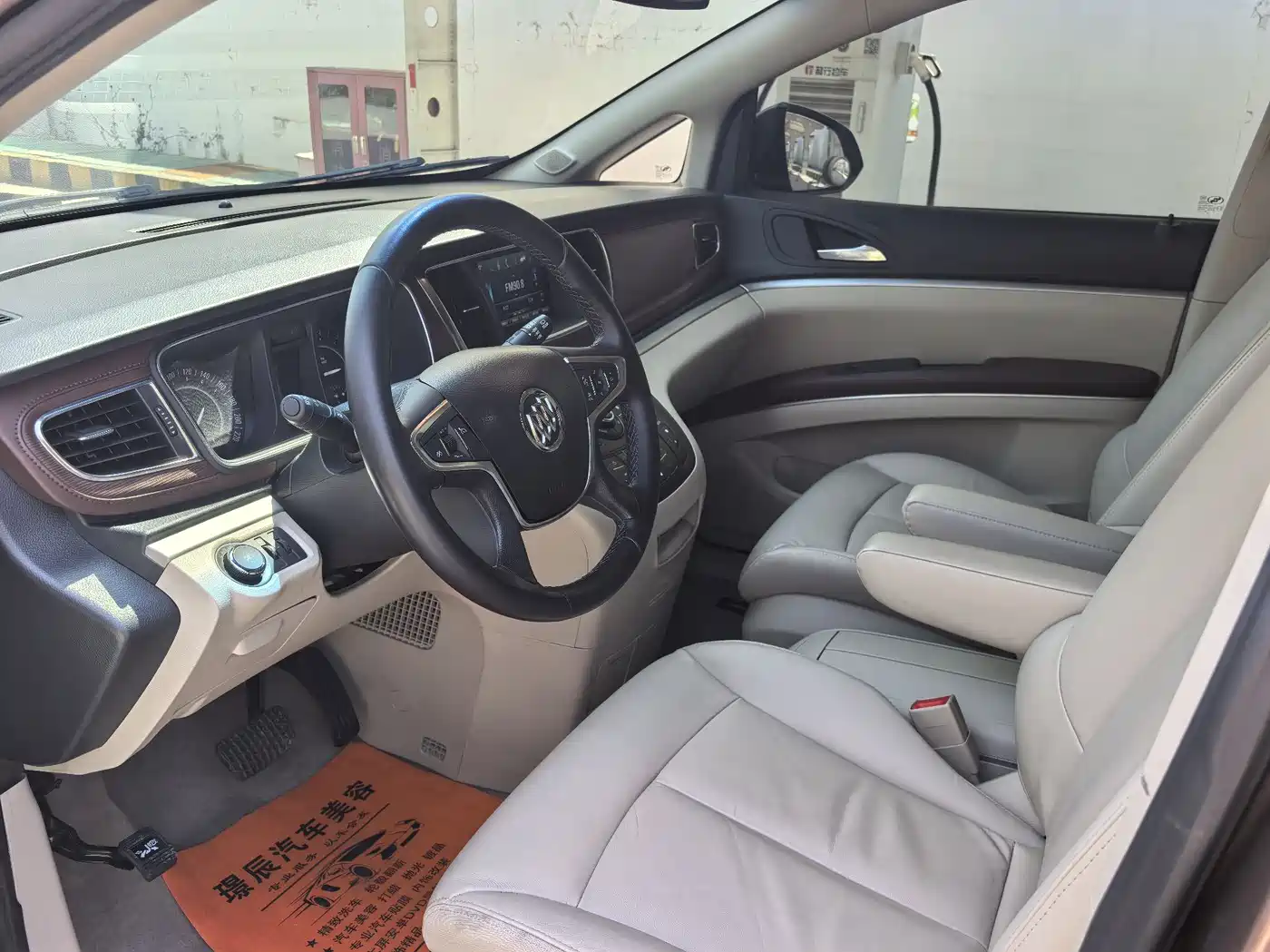 Buick GL8 2018 28T Luxury Model China VI фото 10