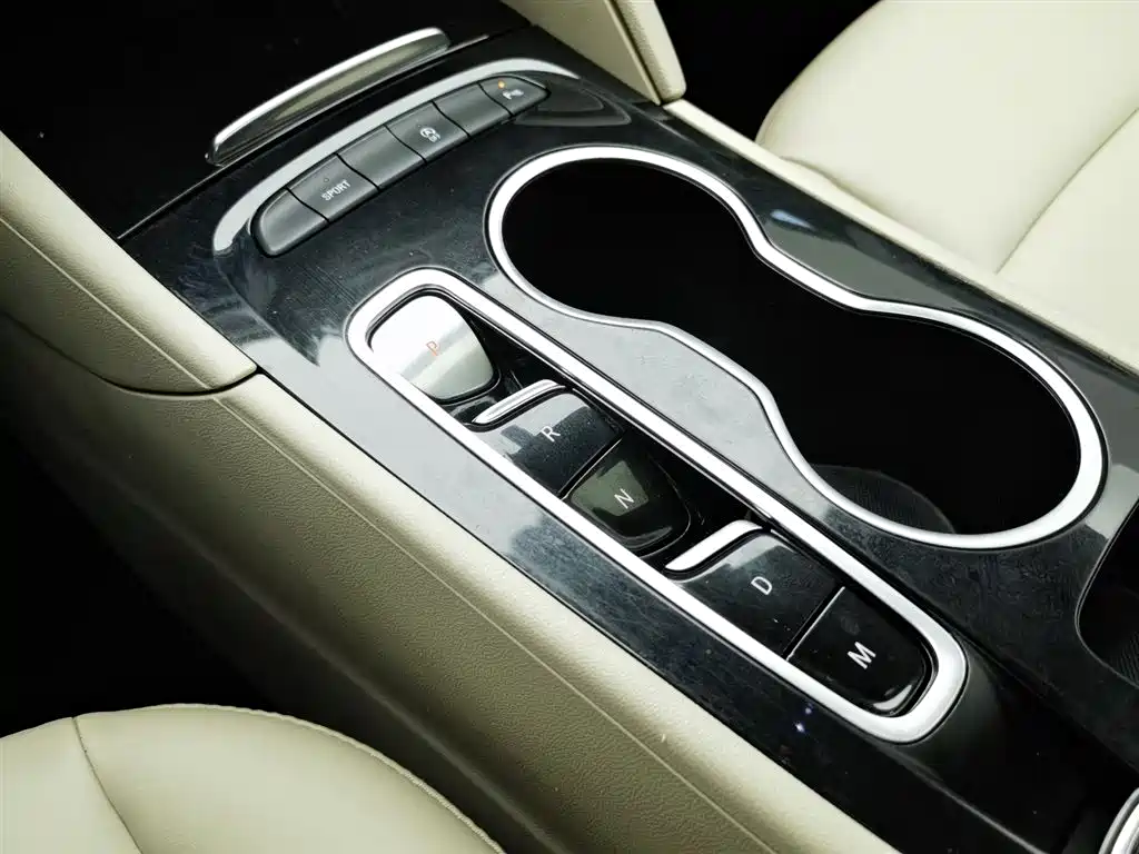 Buick Regal 2020 552T Elite фото 13