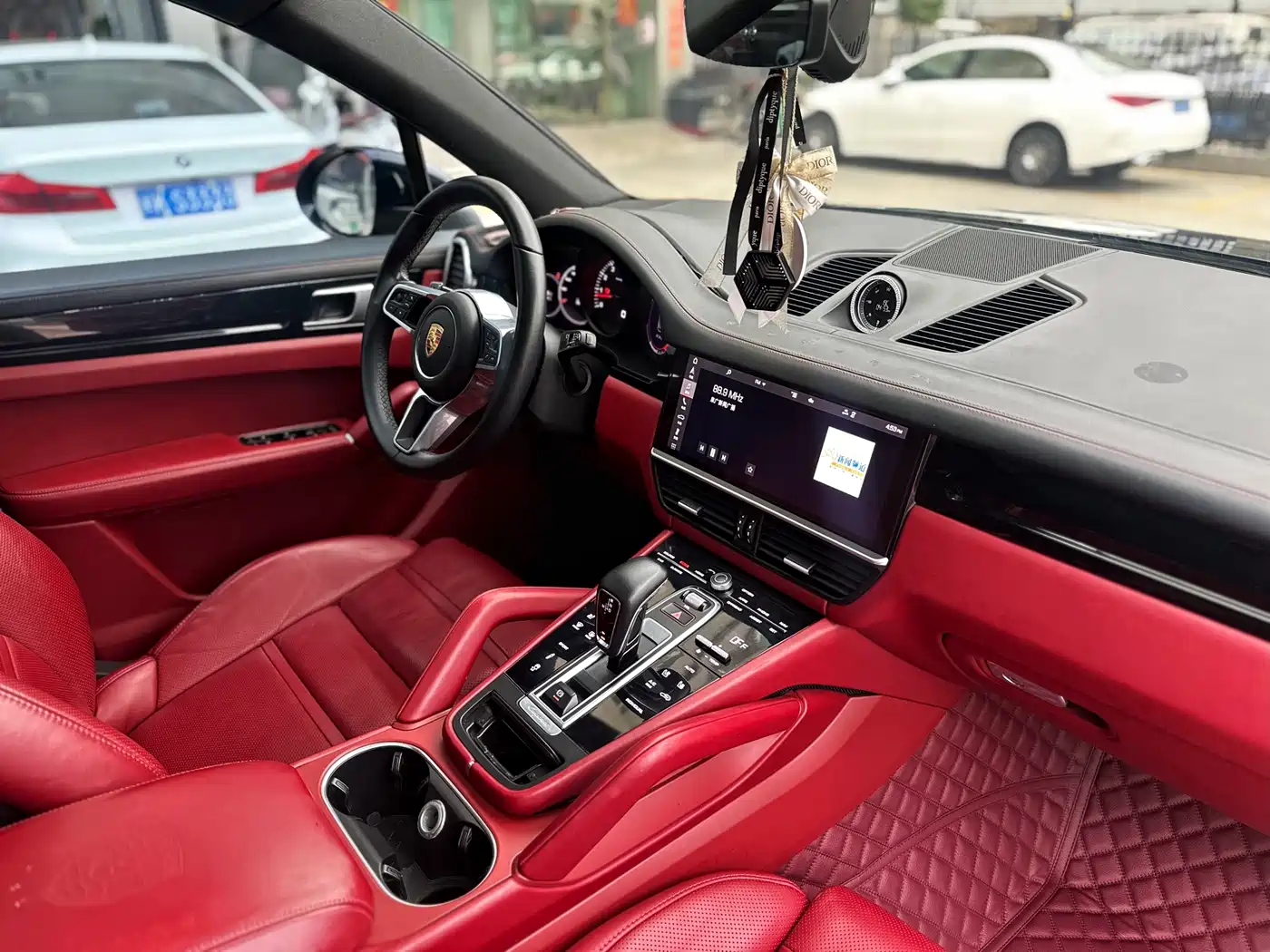 Porsche Cayenne 2019 Cayenne 3.0T фото 8
