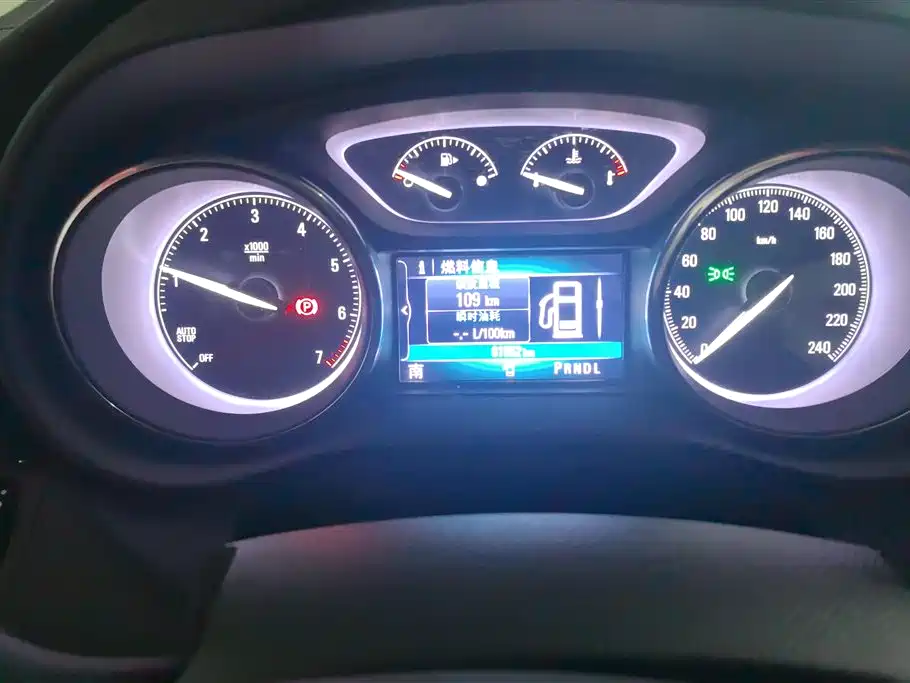 Buick Envision Plus 2020 20T FWD Luxury фото 14