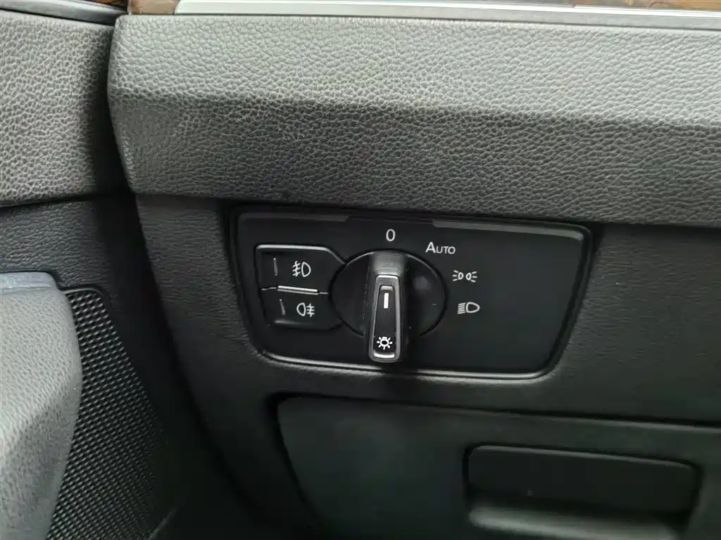 Volkswagen Magotan 2017 380TSI DSG Premium фото 21