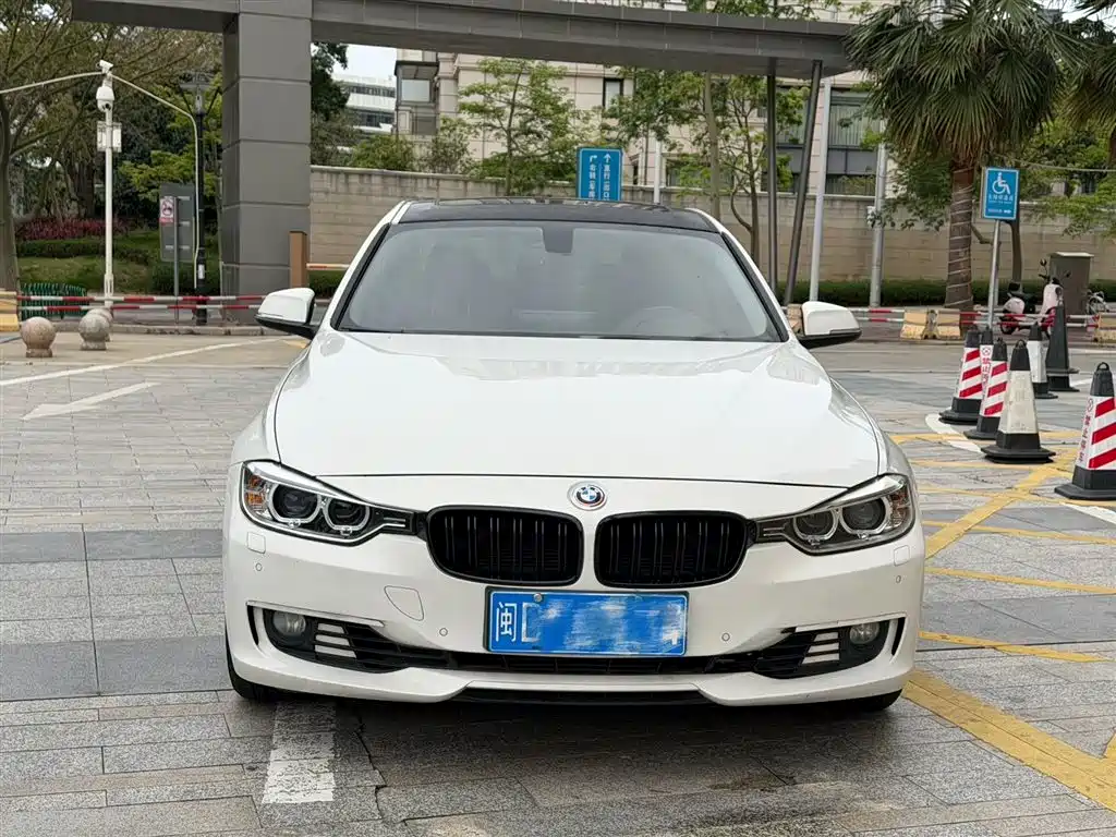 BMW 3 Series 2015 320i Super Joy Fashion фото 2