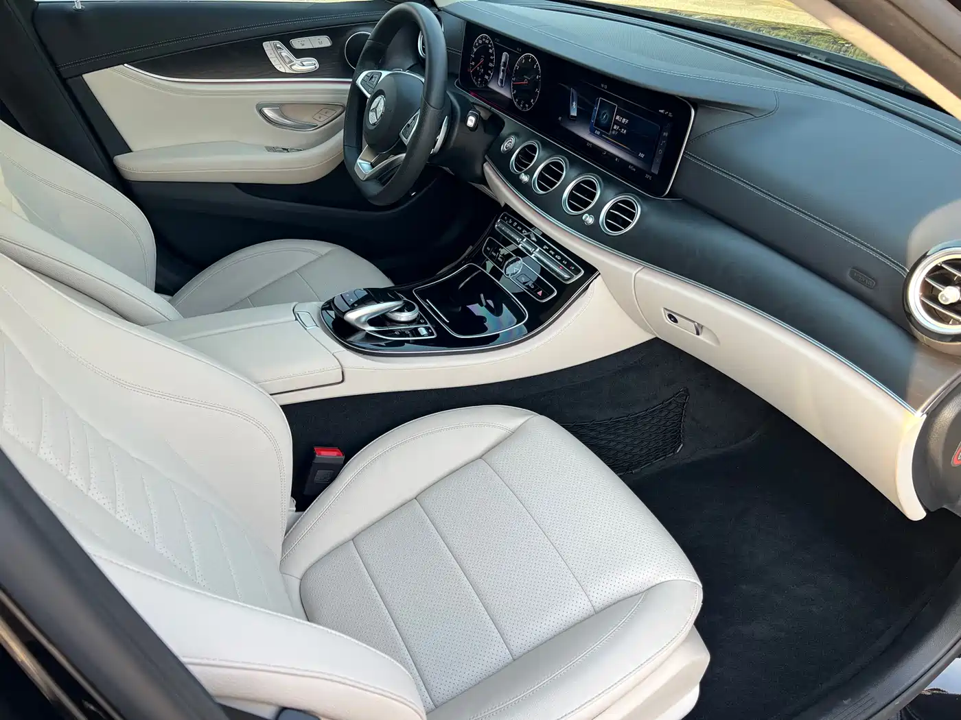 Mercedes-Benz E-Class 2016 E 300 L Sport Luxury фото 10