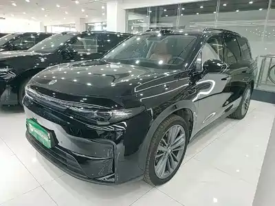 Leapmotor C10