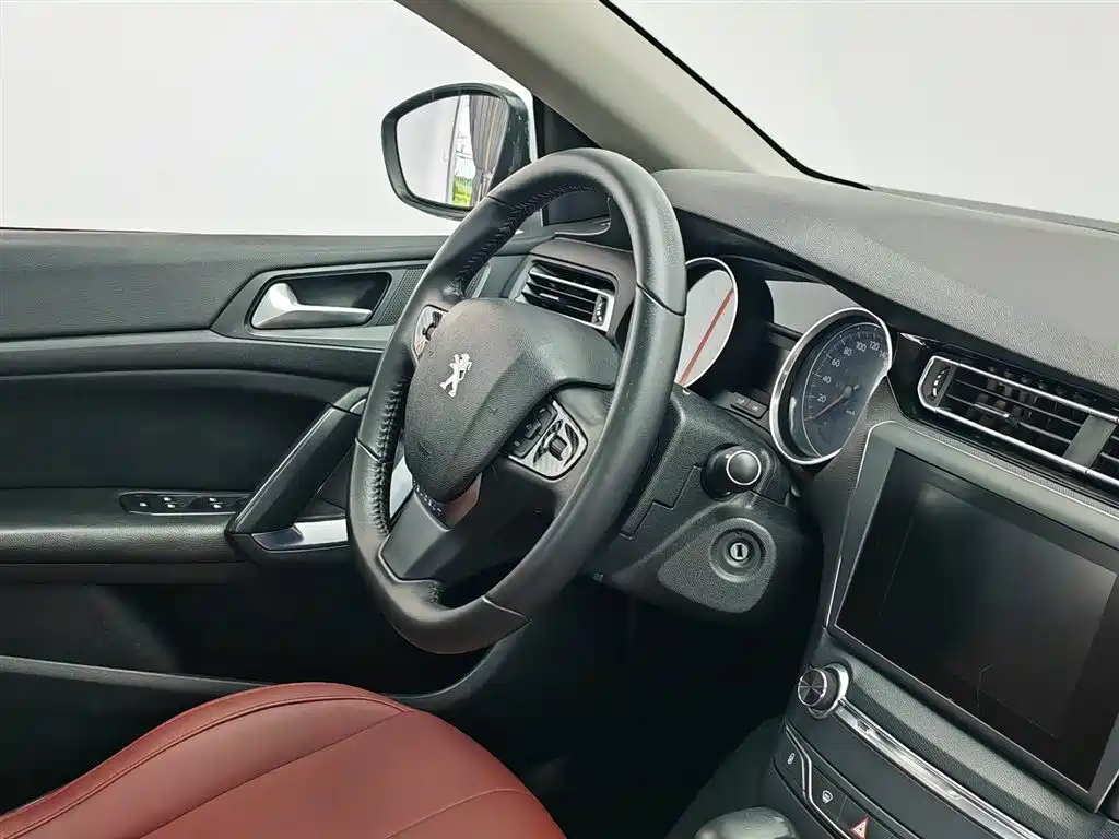 Peugeot 408 2018 Facelift 350THP Automatic Luxury фото 22